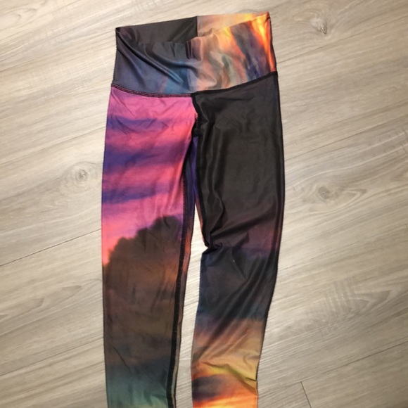 Teeki leggings - Picture 2 of 3